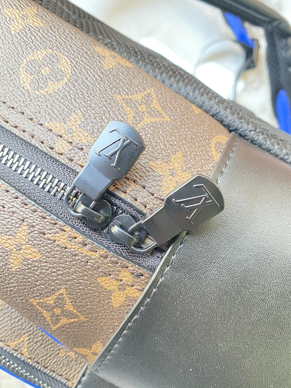 ルイヴィトンバッグ素材ディテール